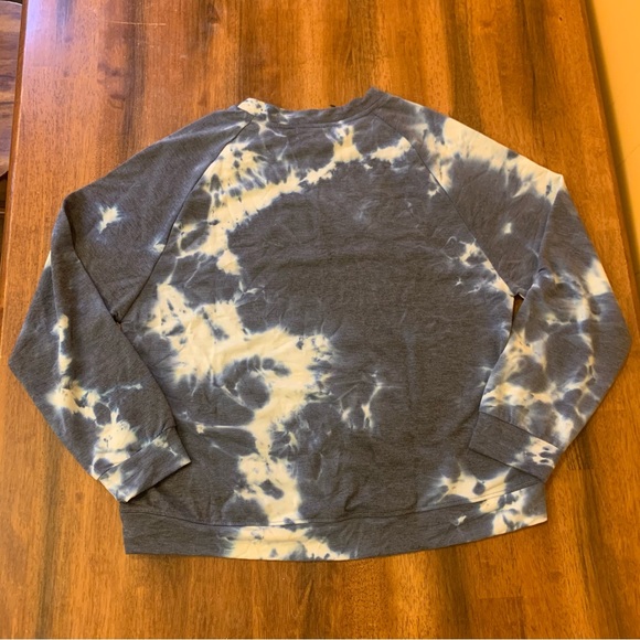 Rae Dunn NWT sweatshirt large Miss Independent Tie Dye navy & white lightweight - Picture 6 of 8